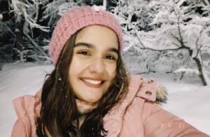 Maitê Padilha Instagram - eu não sei se viver essa vida só seria suficiente pra mim 

que bom que eu posso viver um monte :) 

dia nacional do ator e eu vindo aqui mostrar pra vocês um pouquinho da minha maior alegria ❤️