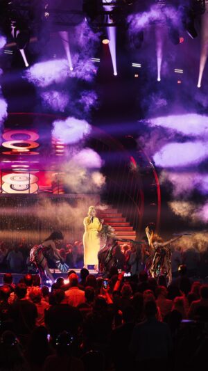 Maite Kelly Instagram - Wir spüren das Feuer 🔥 @maite_kelly bringt den Saal zum Brodeln! 💃✨ #DieGiovanniZarrellaShow
