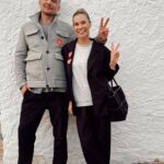 Maja Bohosiewicz Instagram - ❤️ bigosik, kiełbaski, ciasteczko a później gorące licytacje. Pewnie gdybym założyła zegarek na rękę Zachowi miałby tętno 200. Okazuje się że mój syn pragnie kroplówki witaminowej, psychoterapii, lekcji tańca na wysokich obcasach oraz obrazu konia! 😎 super - teraz mamy atrakcje do końca roku! @fundacjawosp DZIĘKUJEMY @wosp_costa_del_sol