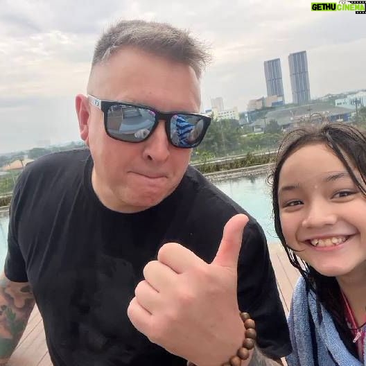 Makayla Rose Hilli Instagram - Makasih udah Dateng ke Jakarta papa @hilli19