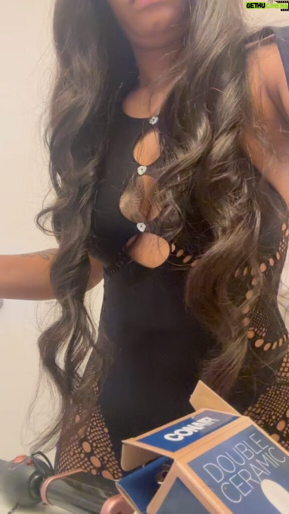 Makeiva Albritten Instagram - When you don’t know how to curl with regular curlers but you try your best and try to convince your stylist you did good 🤣🤣🤣 Bundles by @precise_haircollections