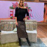 Makoke Instagram - Hasta aquí llego la semana, mañana mas!! Nos vemos en @asieslavidatele 📺📺