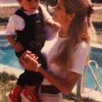 Makoke Instagram - Hace 30 años llegaste a mi vida, y me enseñaste cual era el amor mas puro e incondicional, ahora tú mejor que nadie sabes de lo que hablo, mi vida, sabes perfectamente lo que eres para mi y solo puedo darte las GRACIAS por cuidarme como lo haces, y por hacerme sentir la madre mas feliz del mundo, Te quiero a rabiar, felicidades mi vida 🤍🤍🤍🤍🎂🎂🎂🎂 @javier_tudela14