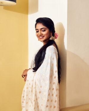 Malavika Manoj Instagram - ✨

Outflit - @mayoohka_by_aiswarya_baiju 
 
Stylist - @sridevi_gopalakrishnan 

Photos - @photraits.kiran 

Make up - @roopa_ravi_mua 

Hair - @hairtales.by.punithavathy

Ornaments -  @new_ideas_fashions