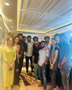 Malavika Manoj Instagram - Still feels like a dream ✨
#joeteam
Thank you so much for your words @sivakarthikeyan ❤️
And really greatfull that he wanted to meet our joe team
🫶
Thanks to you @rio.raj ❤️ you are the reason for this meet🫶