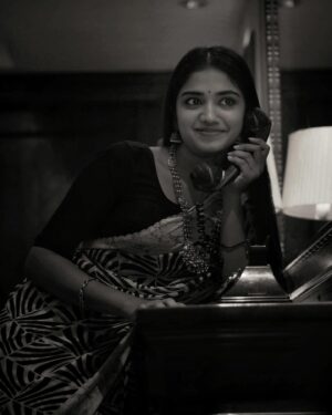 Malavika Manoj Instagram - 🖤

📸
@kiran_varthan
@laxmi_.narayana