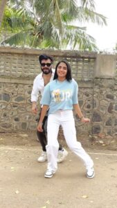Malavika Manoj Instagram - #vinoth & #suchi in parallel universe 😁😎