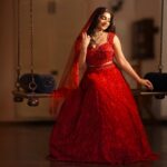 Malavika Sreenath Instagram - रानी ❤️‍🔥 Ft @malavika_sreenath Photography @muzammilmooza Styling @styledbyalbin_ @_a.l.b.i.n MUAH @_anish_makeup_artist Outfit @thunnal Jewellary @adorebypriyanka Location @abad.hotels