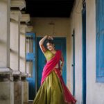 Malavika Sreenath Instagram – Song twist Eppadi ?

Ft | @malavika_sreenath 
Shot and Edited @muzammilmooza 
Styled by @amritha_lakshmi___ @styledby_al_ 
Outfit @pranatistyles 
MUA @exocticmakeover 

(Original Song Credits to the Owner)

#reels #reelsinstagram #tamil #katchisera #mix #tamilsong #trendingreels #efx