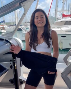 Malia White Instagram - Couldn’t make it to the reunion in person because I had to get back to work so this is my glam! Life of a yachtie! ⚓️💃 #wwhl #bravo #bravto #belowdeck #yachting  #sorryandy @bravotv @bravowwhl