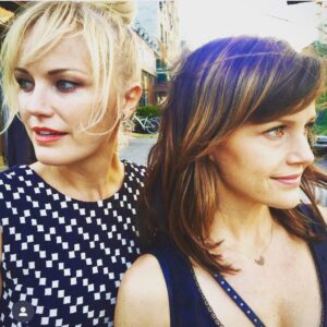 Malin Åkerman Instagram - #fbf @carlagugino #fridaybabes