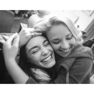 Mallory Jansen Instagram - 💛