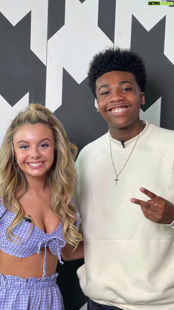 Mallory James Mahoney Instagram - Have y’all ever hugged a cow? That’s on my to do list now 😂😂 we had so much fun catching up! Get ready to watch “Kickin it with Christian” THIS Saturday Ft. my friend and amazing actress @malloryjamesmahoney Subscribe now #linkinbio 🔥🔥🔥 #kickinitwithchristian #christianjsimon #malloryjamesmahoney #disneychannel #bunkd #sydneytothemax #disneyplus