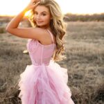 Mallory James Mahoney Instagram - It’s My Birthday and I want to say Thank you to all who have loved me, taken care of me, who taught me to love with my whole heart even if mine gets hurt. To talk to the Lord daily and to also give thanks for his many gifts and lessons. I’m truly grateful to be loved by all of you, Im also so lucky to be working my dream job with the absolute best crew/cast! Every one of you are so special to me and I want you to know it! 💖💖💖 #MissingTexasSunsets🌅 Photo cred: @mylittleumbrella Tan: @kalonbronzeandbody styled: @dollsociety_ Hair: @collectivehairstudio_140