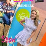 Mallory James Mahoney Instagram - Beach Party Premiere! 🏝🎬🍿🏖🎉 @appletvplus #beach #premiere #redcarpet