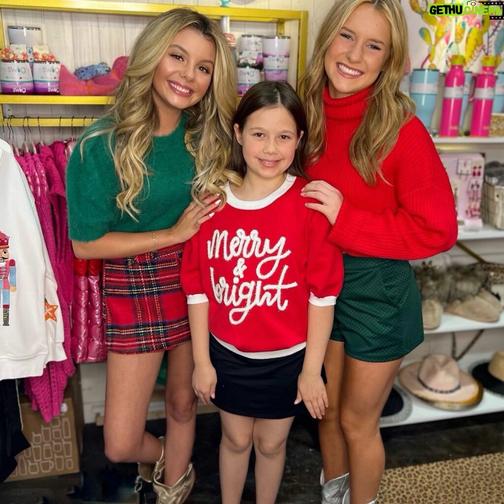 Mallory James Mahoney Instagram - Our Holiday Collection is making us merry & bright! 🎄❤️🎅🏻 Come shop Painted Tree Highland Village to see what’s new. Thanks for modeling, girls! #christmascollection #holidays #whatiwore #festive #madforplaid #plaidskirt #merryandbright #paintedtreeboutiques