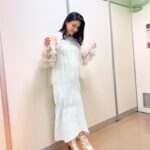 Manami Hashimoto Instagram – 明日放送の　#NHK #土スタ　イエナガスペシャルで町田啓太さんが出演されるので私も少しVTR出演します😊

衣装可愛い💓お腹も目立ってきました🤰

チュール @niana_bflat
ワンピ @lanvin_en_bleu_womens
イヤリング @sorbet_accessory
リング @agu_officia @higashiyamapr
ブーツ @labelleetudo_official