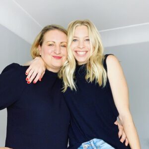 Mandy Moore Instagram - In the midst of all the many things happening in life right now, I sat down for an interview with Morgan on her new podcast.  We spoke about La La Land, working together on Dancing with the Stars Juniors, our shared love for shopping at Kohl's and just how important it is to trust oneself.  Go to @totallyunmorganized & click the link in bio to listen.  We had a good time!  #getittogether #totallyunmorganized 
So proud of you Morgan!!! Thank you for having me 😘