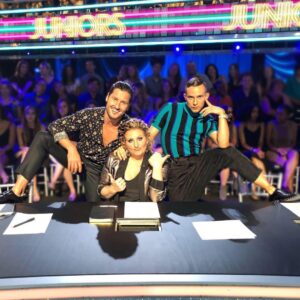 Mandy Moore Instagram - These two...I couldn’t ask for better judge mates 😍 #powerthrupple