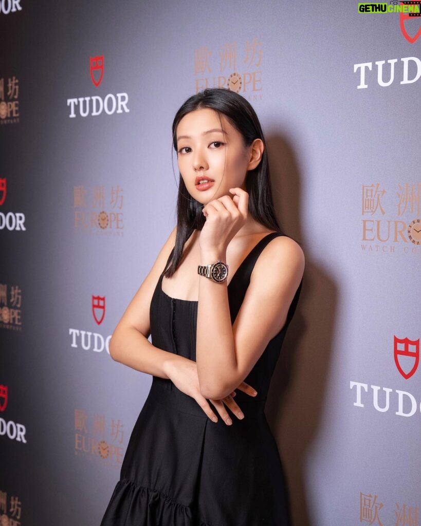 Mandy Tam Man-Huen Instagram - A night out with @tudorwatch and I found my new superhero love, ”Super T“! ❤️    Experience the TUDOR Master Chronometer Pop-up Exhibition at ELEMENTS and dive deep into the exceptional TUDOR timepieces✨  Like the all-new BLACK BAY 58 GMT I‘m wearing, with its burgundy & black bezel featuring a gilt 24-hour scale❤︎ It‘s perfect for the global traveler like me! 🤍 Details of TUDOR Master Chronometer Exhibition Date: 8th – 20th June, 2024 Time: 🕑11:00am to 8:00pm Location: 📍1/F, Metal Zone, ELEMENTS, Kowloon, HK   @tudorwatch #TudorWatch #BornToDare #TudorMetas #EuropeWatchCompany #歐洲坊