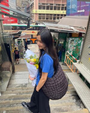 Mandy Tam Man-Huen Instagram - Sunkissed vibes only
🧘🏻‍♀️💓✨💐🌞