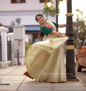 Maneesha Mahesh Instagram - 🌸🌸🌸
📷: @syam_muralee_photography 
💄:@studio11trivandrum 
👗:@3days_designs 
#post #instagram #love #like #follow #instagood #new #likeforlikes #photography #followforfollowback #likes #newpost #instadaily #comment #memes #insta #photo #share #viral #photooftheday #life #art #trending #india #meme #tiktok #fashion #followme #picoftheday #bhfyp