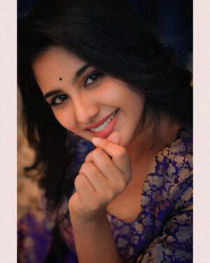 Maneesha Mahesh Instagram - ✨
📸 @s.a_arun_