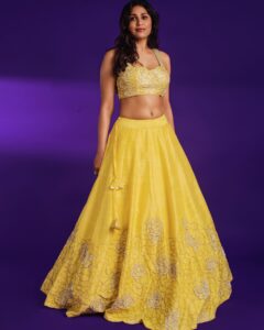 Actress Manisha Yadav HD Instagram Photos and Wallpapers December 2023