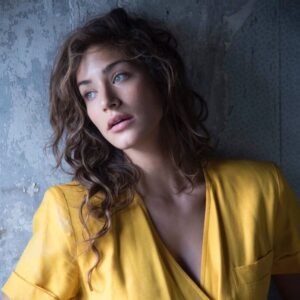 Manon Azem Instagram - @marie.genin