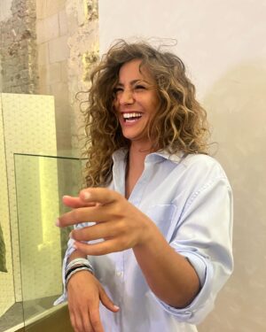 Manon Azem Instagram - Tout en HMC 🌬️