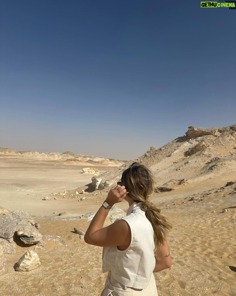 Manon Quadratus Instagram - Quelle est ta photo préférée ? 📸 Recap de nos séjours en 10 photos 🇪🇬 #travel #egypt #photo #ootd #ootdfashion