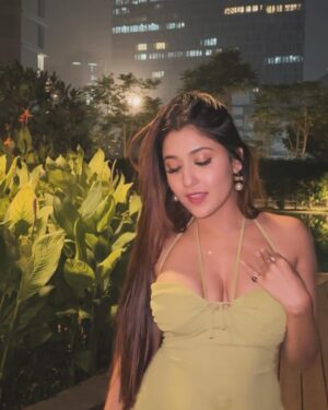 Manul Chudasama Instagram - I was thinking about you💭
.
.
.
.
.
.
#photooftheday #photo #lodha #green #greeneyes #explore #fyp #foryou #viral #viralpost #view #views #cutie #instagood #insta #instadaily #instamood #instalike #instamood