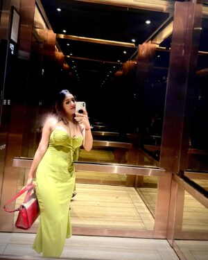 Manul Chudasama Instagram - I was thinking about you💭
.
.
.
.
.
.
#photooftheday #photo #lodha #green #greeneyes #explore #fyp #foryou #viral #viralpost #view #views #cutie #instagood #insta #instadaily #instamood #instalike #instamood