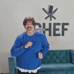 María Eugenia Larraín Instagram - Hoy a las 22:30 hrs. Vuelve " El Discipulo Del Chef" ... en CHV...
No se lo.pierdan!!!! Muy entretenido...😘
#entretenimiento 
#cocinas 
#amor
#television 
#competitor 
@nicolelulichile 
@sergiarola 
@taglemarcial 
@_yuuhui_ 
@renata_bravo_ 
@zafrada.diaz 
@migueloesbir 
@discipulochv