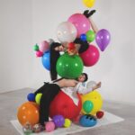 María Forqué Instagram - dreamcore 🎈 new performance live experience soon thank u team 🫰🏻 coproduction and maker: @acme.estudio assist: @trashvesty ballon costume: @thevxlley hair: @pilarsanchezhair