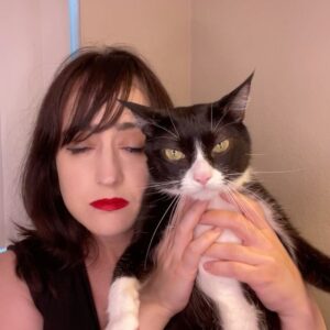 Mara Wilson Instagram - I give you: CAMEOS RUINED BY CATS! So adorable, and so annoying when I’m filming. BUT! If you’d like to get a Cameo from me, with or without an annoying cat, LINK IN BIO! I’d love to make a video for you. 😻
