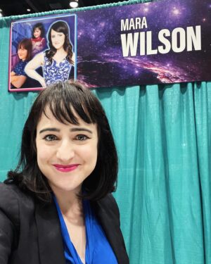 Mara Wilson Instagram - Having a blast at @galaxyconoklahomacity! If you’re near OKC, come out and meet me! I’ll be here tomorrow and Sunday, too! #Galaxycon #galaxyconokc2024 #galaxyconokc #galaxyconoklahoma