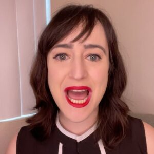 Mara Wilson Instagram - I give you: CAMEOS RUINED BY CATS! So adorable, and so annoying when I’m filming. BUT! If you’d like to get a Cameo from me, with or without an annoying cat, LINK IN BIO! I’d love to make a video for you. 😻