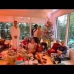 Marcela Carvajal Instagram – Christmas summery…. #brocito #familyinmiami  Resumen de Navidad