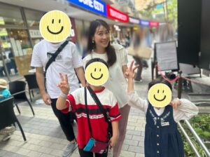 Mari Okamoto Instagram - 昨日は #東京ドームシティアトラクションズ へ🎡
大好きな先輩、相沢まきさんご家族と👪♡
@maki_aizawa0414 
家族同士で行くと乗り物の待ち時間を交互にできたり、
子供たちも仲良く遊べたり、
何より、まきさんとたくさん色々お話しできて
嬉しかったーーー♡♡

ありがとうございます☺️🥹❤️