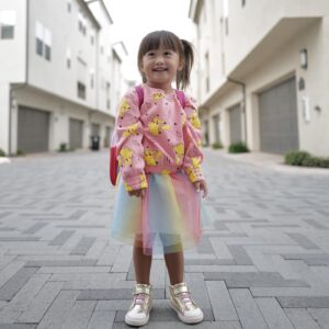Mari Madrid Instagram - We just dropped her off at her first day of preschool 🥹😭