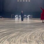 Mari Natsuki Instagram – @gucci
@sabatods
#GucciCruise25
#GucciLondra
#PR

昨夜は、GUCCI.2025クルーズコレクションへ

デート・モダンの空間とRunwayのグリーンが、
相対的に美しかった

伝統のGUCCIとサバトの新しいクリエーションも上質で、いよいよスタートという感じ！

GUCCIの創設者は、
 Londonの経験からインスピレーションを受けたそう、マリーねのshoes、bag、Glasses のRosso Ancora  ColorはThe Savoy Hotel の赤！

最高な夜でした…..