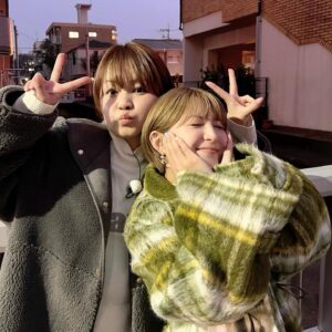 Mari Yaguchi Instagram - 本日✨
１９時からテレビ西日本
「華丸・大吉のなんしようと？」が放送されます✨
華大さんとゆうちゃんと
楽しいのんびりロケしてきました♡
是非ご覧くださいませ😁✨