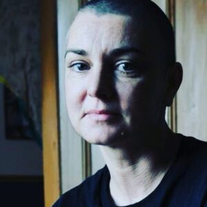 Maria Doyle Kennedy Instagram - Ar dheis Dé go raibh a h-Anam dílis ❤️