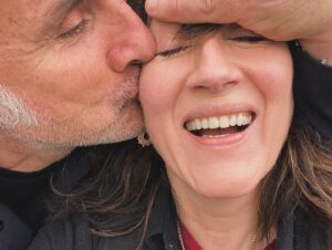Maria Doyle Kennedy Instagram - 36 years wed today ❤️💓
#youremyfave
#oneandonly