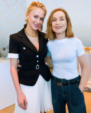 Maria Bakalova Instagram - Thank you @festivaldecannes for the opportunity to meet and spend time with some of my biggest idols, the actresses who’s always been an inspiration to me ❤️ 
… this is an appreciation post of these extraordinary women! 
@demimoore #CateBlanchett @isabelle.huppert @dianekruger 👑👑👑👑

📸: @emiliomadrid 
💃: @highheelprncess 
💇‍♀️: @patrickwilson
💄: @jamesmolloymakeupartist