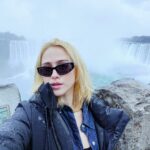 Maria Bakalova Instagram - 🐳why not going to Niagara Falls while filming in Toronto