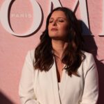 Maria Botelho Moniz Instagram - Orgulhosamente Embaixadora da Lancôme 🩷 que desta vez me levou numa visita flash à Maisôn Lancôme em Madrid. Obrigada, @lancomeofficial que esta nossa viagem bonita continue por muitos e bons anos. 🌸 #pub Styling: @dianarconceicao Fato: @elcorteinglespt Jóias mala: @tousjewelry Sapatos: @aldo_shoes Partners in crime: @mais.que.uma #lancome #lavieestbelle #teintidoleultrawear #renergie