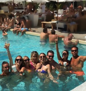 Maria Hering Instagram - The best thing about memories, is making them 🫶 thanks to everyone who was part of it ☀️ .. 
.
, #makingmemories, #watershower, #enjoythemoment, #love, #nevergiveup, #powerofpositivity, #powerofgratitude, #boatday, #palmademallorca, #summer2022, #dancing, #rosekindofday, #thankyou