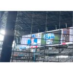 Maria Makino Instagram - ♡ ♡ ❤️⚾️LIVE DAYS！～心躍る大交流戦～⚾️❤️ 北海道日本ハムファイターズVS.横浜DeNAベイスターズ 2024.6.2🐻ES CON FIELD HOKKAIDO 🐻🐻🐿🦊 ❤️小村勝球団社長❤️ 「まりあちゃん！！！ナイスピッチ❣️❣️」by小村勝球団社長 まりあ両手振って球団社長のところへ走っていきました⚾️始球式後 小村勝球団社長も手振ってくれて、両手でハイタッチしてくださいました💕※小村勝球団社長とはじめてのハイタッチ❣️やば！ すごく嬉しかったです💖💖💖 　つづく 始球式後、取材していただきました。ありがとうございました💖 ＆ ⚾️試合観戦⚾️ ごーくんの打席から見れました💗💗💗💗💗💗💗※迷子になり、到着遅れた。石田さん＆小田さん＆のなちゃんが「まりあちゃん！！！ごーくんだよ！！！急いで！！」って、まりあの席を用意してくれてました。 ごーくんヒット💗💗💗💗💗💗💗「まりあのごーくんかっこいい💖💖💖きゃーー❣️❣️」byまりあ。わたしたち大盛り上がり✨✨✨ 2表終わって、きつねダンス🦊 「かわいいーー💕💕うちの娘。いちばんかわいい💖」by親バカまりあ 🎶ジンギスカン🎶 「石田さん！小田さん！ジンギスカンです❣️❣️」 立ち上がったサブリーダーズ。🐑🐑🐑 　つづく 3裏 ごーくん💗💗💗💗💗💗💗。バント❣️❣️かっこいいごーくん💗💗💗💗💗💗💗 「お！ごーくんバント上手👏」byマネージャーさんと石田さん。「でしょ🐰。ごーくんなんでもできるの🐰まりあのごーくん」byまりあ 郡司裕也選手について説明したまりあ「ぐんぐんぐんじ選手」 ･･･などなど。まじまりあうるさい🐰。メンバーとうちの試合観れるの嬉しくて、喋りすぎやけんし🐰🧡🧡 ゆあくんHR👑👑👑まじありがとうゆあくん❣️❣️「まりあの同級生！あ！同い年のゆあくんすごいじゃん❣️❣️」by石田さん😆 オースティンがネクストバッターズサークルにいて、わたしとオースティンの距離1mくらい🐰。 「Judge好きになったきっかけのオースティン選手です！」byまりあ「ヤンキースにいたってこと！？」by石田さん💙 「水谷選手めっちゃ飛んでる！！おー！」by小田さくらさん→水谷選手2ラン👑👑 🎵POP!←踊った石田さん💙小田さん🌸よこ💛きた🩵まりあ🐰はるさんニコニコ見てくれてありがとう💕 🎵わっちゅごーな←石田さん初見で完璧に踊ってた🎶＆まりあも踊ったよ🐰。ひちょりコーチGoodってしてくれました💚。「あ！！！マダム映った！」 🎵YMCA←石田さん＆小田さん＆まりあ踊りました💕。「めい踊ったことある！」byめいちゃん🐼。 🎵ファイターズ讃歌←石田さん＆小田さん完璧に踊る💕。まりあゴールドグローブ持って踊った自作ダンス。ほまれとめいちゃんはお行儀よく座って観戦⚾️ 🎵じぇーくんの登場曲←小田さん＆よこ、完璧に踊ってた🎶 「ライブ前に疲れちゃったら大変だよ！！」byサブリーダー石田さん💙 🎵チキバン覚えたメンバーだーれだ？？ 「わたしたち、試合も観れてこのあとライブするんだよ✨すごいね」byサブリーダー石田さん💙。まりあは大きく頷いた🐰。 試合観てたメンバーはライブ準備へ行きました🎤 まりあは、ダッシュで着替えダッシュで戻ってきました←ひちょりコーチ気づいたっぽい「おぉー！」って拍手してた👏💚。 石田さんは、勝った瞬間戻ってきてくれました。1本締めいっしょにしました。つーたんの背中見えたから、まりあも頭の上でぽん👏。 エンディング、がんちゃんグローブから始まった💖ありがとうございます✨✨✨ 福島蓮投手👑初勝利おめでとう✨✨ 水谷瞬選手👑プロ初ホームランおめでとう✨✨ ヒーローインタビューも近くで見れて感激🐰🎤💕 目の前通る時、フレップが手振ってくれた🦊 センターのごーくん鬼ちっちゃかったけど、打席のごーくん表情見えるくらい近い💗💗💗💗💗💗💗 ベンチにいるつーたん❤️ずーっと見えた💎。「SHINJOが上着脱ぎました！今」まりあ実況🐰 ライブ前に試合観戦できて、まりあとっても嬉しかったです💖 本当にありがとうございました❤️❤️❤️ ♡ ♡ 【撮影協力】 ママ友📸4枚目動画 小田さくらさん📸“ごーくんコーン茶のファイル”持ってごーくん応援してるまりあ※＆石田さんがごーくんのスクリーン撮ってくれてました #LOVE新庄 ❤️ #lovefighters 🐻🐻🐿🦊 #北海道日本ハムファイターズ 💖 #GAORA ⚾️ #モーニング娘24 #牧野真莉愛